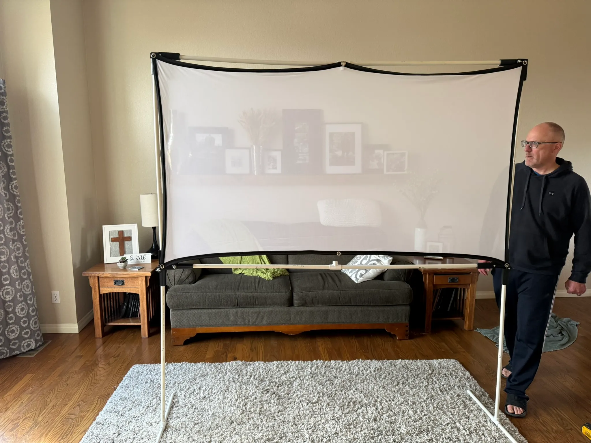 The finished frame with the 80-inch screen mounted